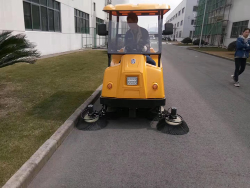 工業掃地機都有哪些優點