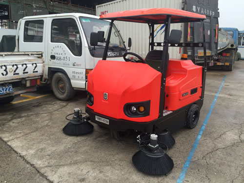 清掃車的常規使用知識